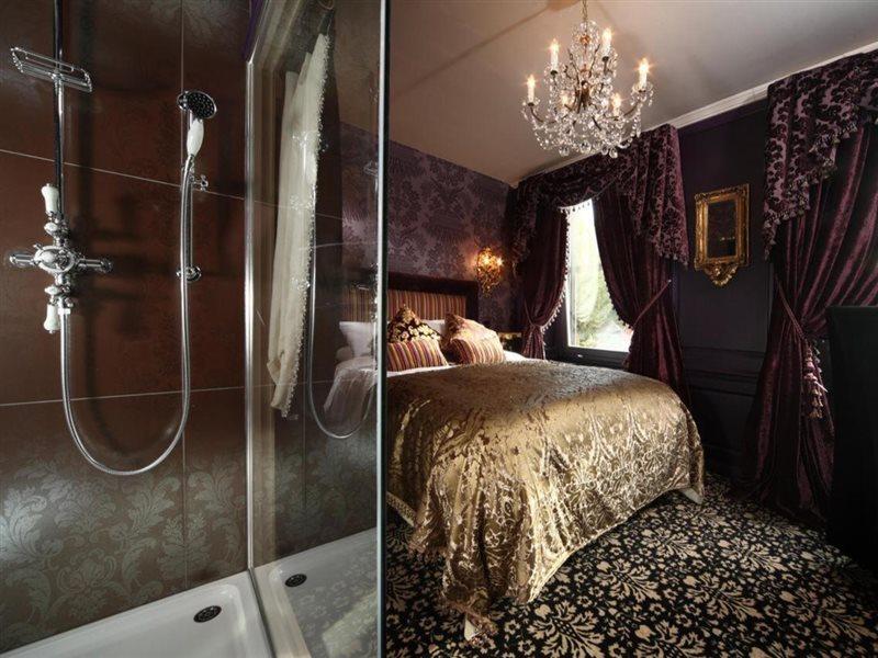 Hotel Oyo The Townhouse Durham Esterno foto