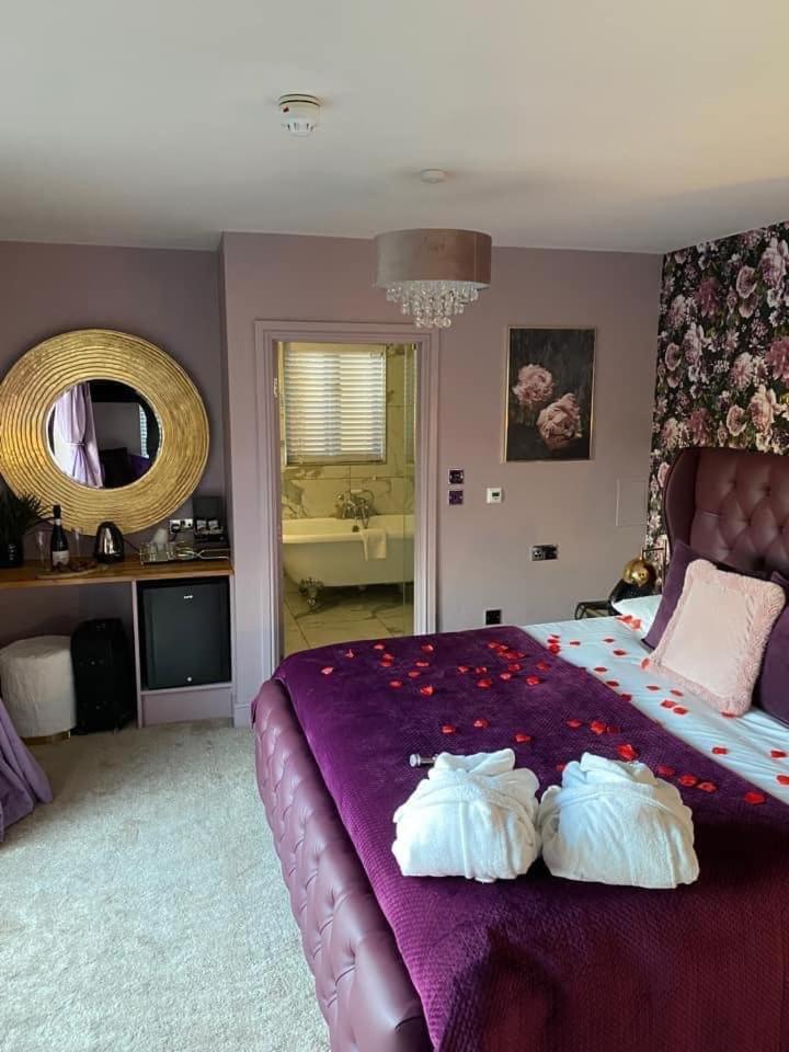 Hotel Oyo The Townhouse Durham Esterno foto